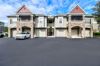 Universally attached and detached garages